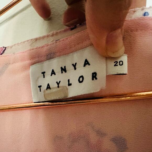 TANYA TAYLOR Pink Floral Silk Wrap Short Sleeve Ruffle V-Neck Midi Dress Size 20 - Picture 6 of 14